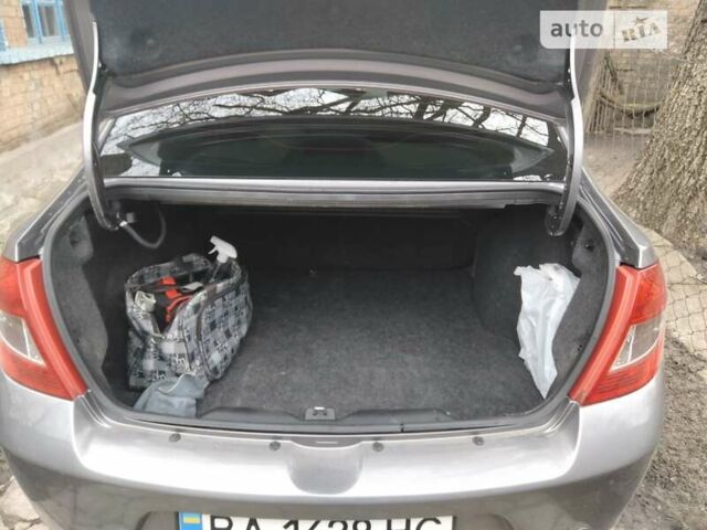Рено Кліо, об'ємом двигуна 1.4 л та пробігом 208 тис. км за 4800 $, фото 10 на Automoto.ua