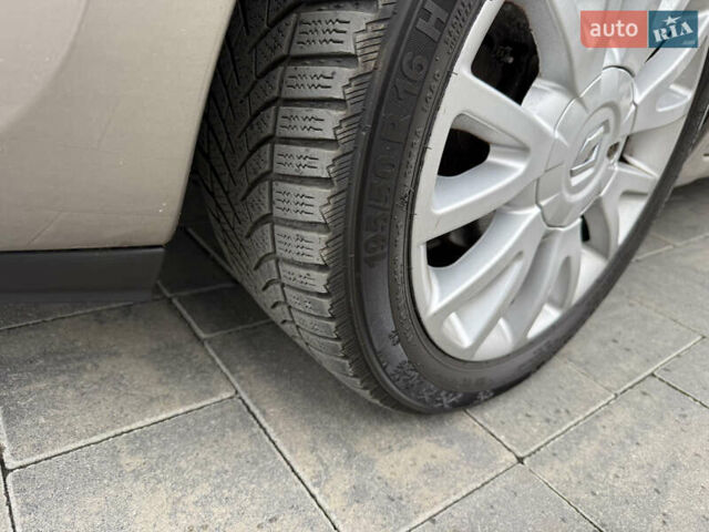 Рено Кліо, об'ємом двигуна 1.2 л та пробігом 197 тис. км за 5600 $, фото 20 на Automoto.ua