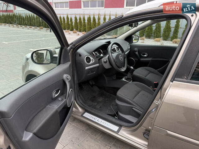 Рено Кліо, об'ємом двигуна 1.2 л та пробігом 197 тис. км за 5600 $, фото 8 на Automoto.ua
