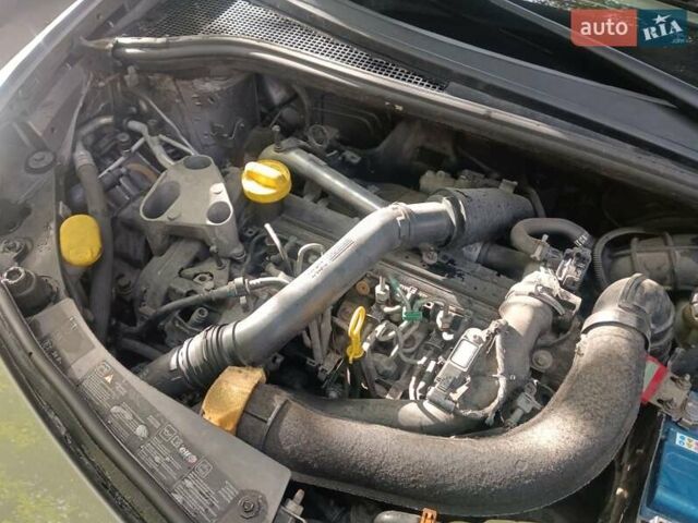 Рено Клио, объемом двигателя 1.5 л и пробегом 175 тыс. км за 4000 $, фото 13 на Automoto.ua