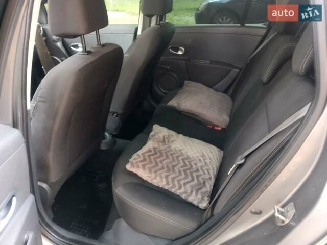 Рено Клио, объемом двигателя 1.5 л и пробегом 175 тыс. км за 4000 $, фото 25 на Automoto.ua