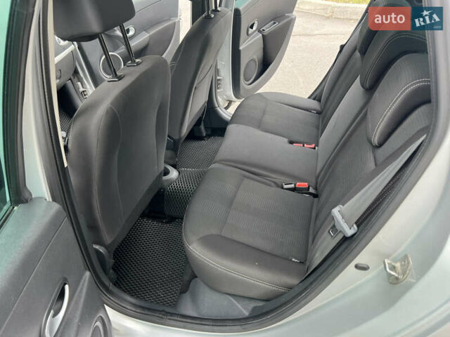 Рено Клио, объемом двигателя 1.15 л и пробегом 317 тыс. км за 5200 $, фото 5 на Automoto.ua