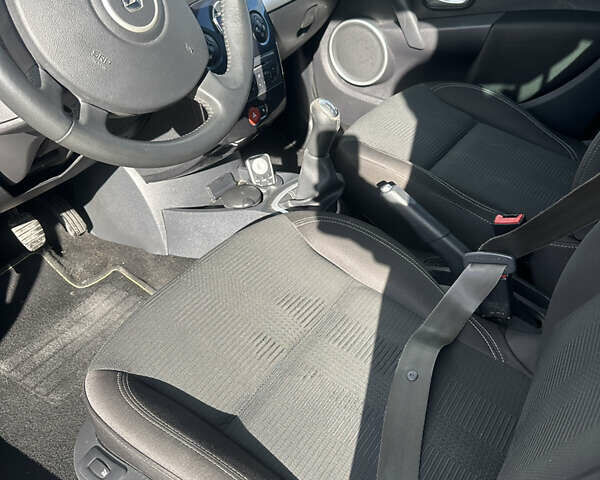 Рено Клио 2010 в Виннице на Automoto.ua Рено Клио, объемом двигателя 1.2 л и пробегом 196 тыс. км за 5450 $, фото 8 на Automoto.ua