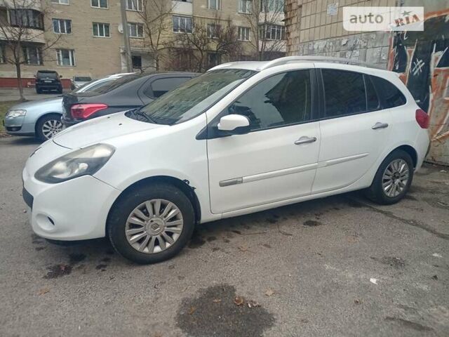 Рено Клио, объемом двигателя 1.2 л и пробегом 301 тыс. км за 5700 $, фото 14 на Automoto.ua