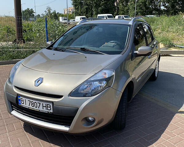 Рено Клио, объемом двигателя 1.2 л и пробегом 230 тыс. км за 5200 $, фото 4 на Automoto.ua