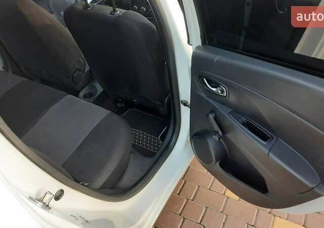 Рено Клио, объемом двигателя 1.46 л и пробегом 242 тыс. км за 6999 $, фото 8 на Automoto.ua