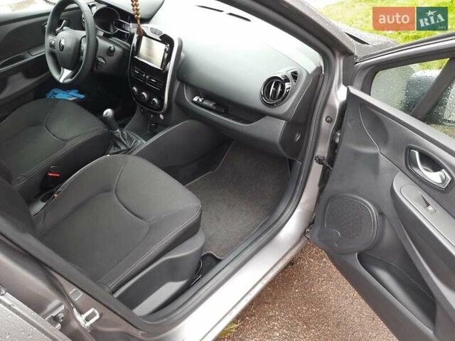 Рено Клио, объемом двигателя 1.5 л и пробегом 230 тыс. км за 8700 $, фото 22 на Automoto.ua
