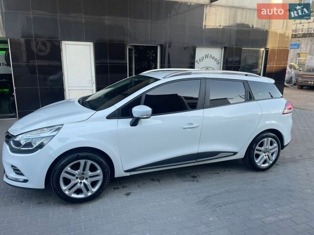 Рено Клио, объемом двигателя 1.5 л и пробегом 240 тыс. км за 9500 $, фото 2 на Automoto.ua