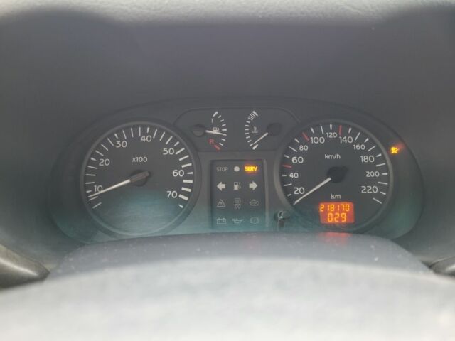 Желтый Рено Клио, объемом двигателя 1.5 л и пробегом 220 тыс. км за 2400 $, фото 7 на Automoto.ua