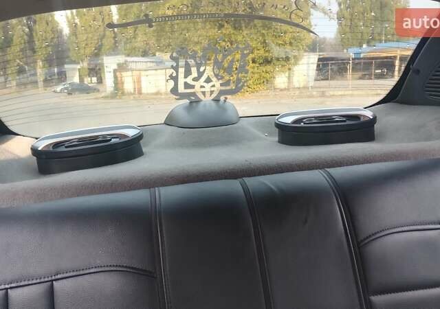 Серый Рено Клио, объемом двигателя 1.4 л и пробегом 328 тыс. км за 3000 $, фото 8 на Automoto.ua