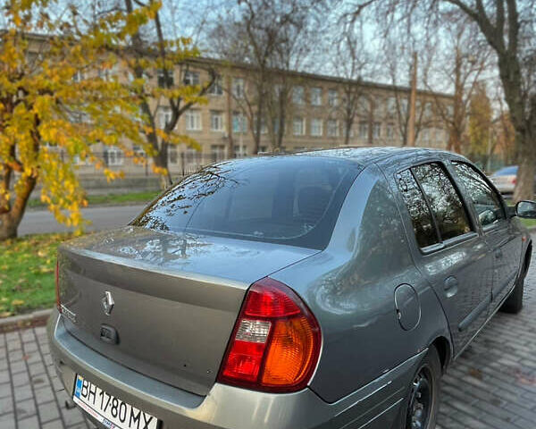 Серый Рено Клио, объемом двигателя 1.4 л и пробегом 200 тыс. км за 3500 $, фото 9 на Automoto.ua