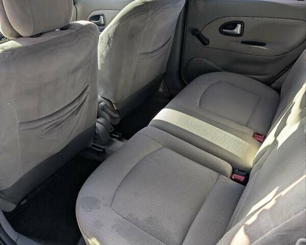 Серый Рено Клио, объемом двигателя 1.15 л и пробегом 270 тыс. км за 2850 $, фото 6 на Automoto.ua