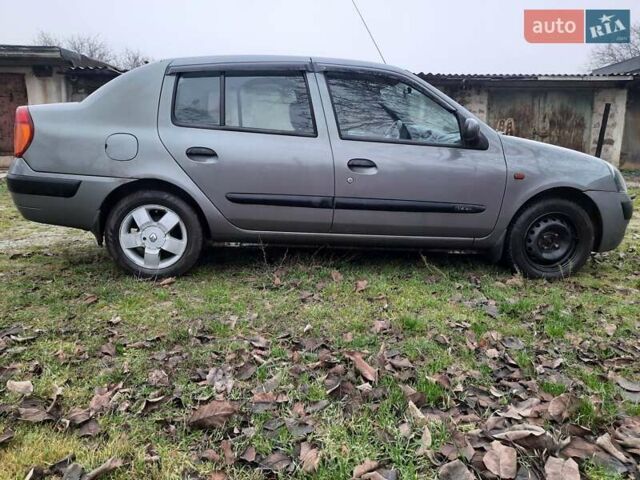 Серый Рено Клио, объемом двигателя 1.4 л и пробегом 122 тыс. км за 3500 $, фото 3 на Automoto.ua