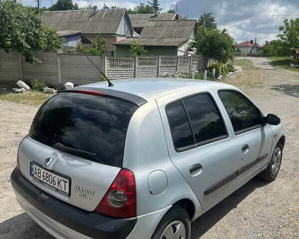 Серый Рено Клио, объемом двигателя 1.39 л и пробегом 250 тыс. км за 3100 $, фото 5 на Automoto.ua