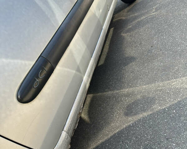 Сірий Рено Кліо, об'ємом двигуна 1.5 л та пробігом 230 тис. км за 2500 $, фото 7 на Automoto.ua