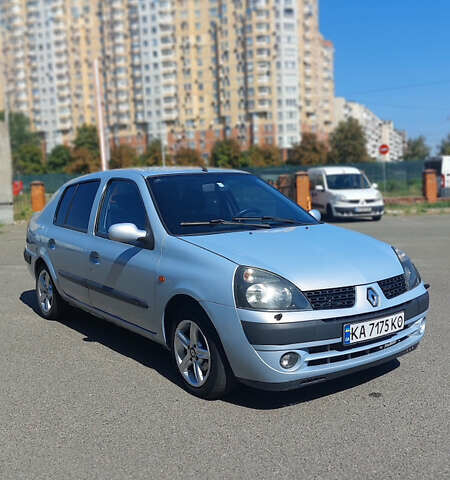 Серый Рено Клио, объемом двигателя 1.42 л и пробегом 280 тыс. км за 3000 $, фото 2 на Automoto.ua