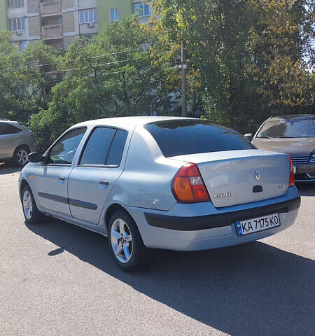 Серый Рено Клио, объемом двигателя 1.42 л и пробегом 280 тыс. км за 3000 $, фото 1 на Automoto.ua