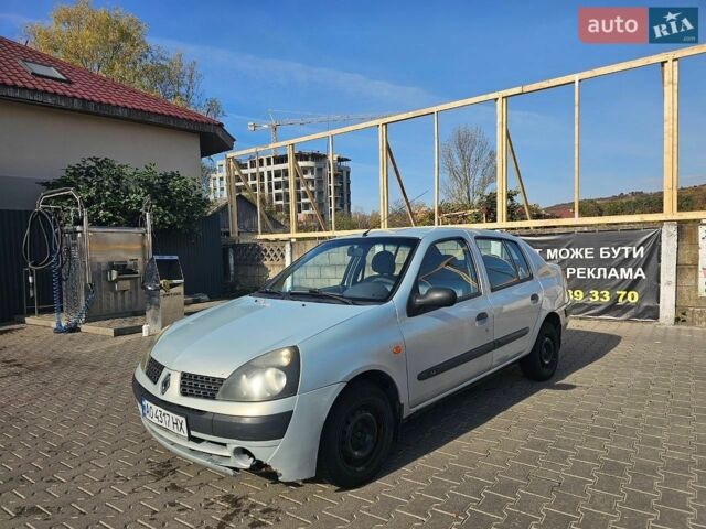 Серый Рено Клио, объемом двигателя 1.4 л и пробегом 300 тыс. км за 1950 $, фото 2 на Automoto.ua
