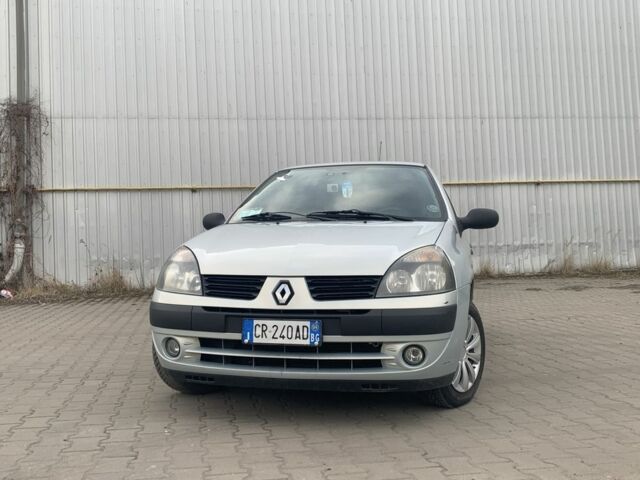 Серый Рено Клио, объемом двигателя 1.2 л и пробегом 163 тыс. км за 1600 $, фото 1 на Automoto.ua