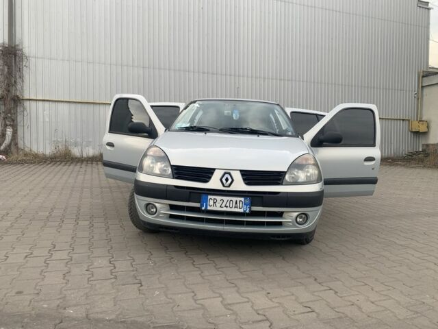 Серый Рено Клио, объемом двигателя 1.2 л и пробегом 163 тыс. км за 1600 $, фото 6 на Automoto.ua