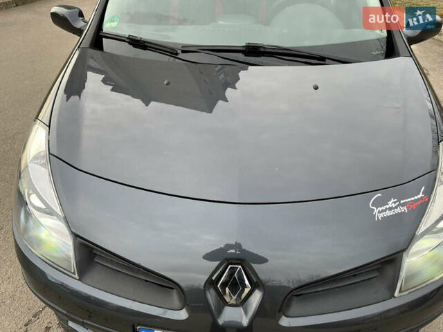Сірий Рено Кліо, об'ємом двигуна 1.6 л та пробігом 140 тис. км за 6800 $, фото 19 на Automoto.ua
