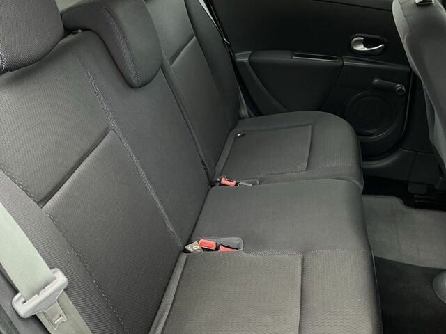 Серый Рено Клио, объемом двигателя 1.6 л и пробегом 143 тыс. км за 5150 $, фото 15 на Automoto.ua