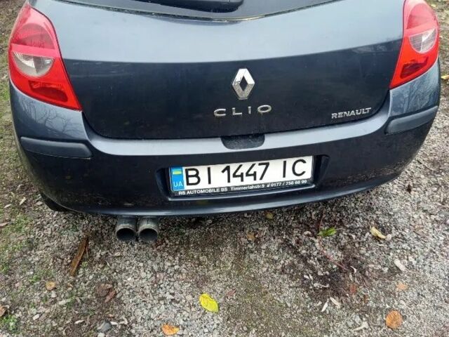 Серый Рено Клио, объемом двигателя 1.6 л и пробегом 267 тыс. км за 1800 $, фото 3 на Automoto.ua