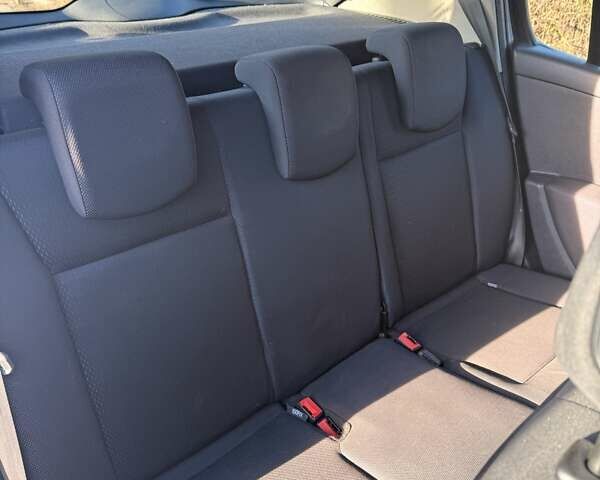 Серый Рено Клио, объемом двигателя 1.6 л и пробегом 163 тыс. км за 5000 $, фото 25 на Automoto.ua