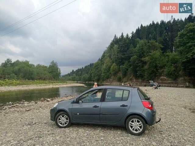 Сірий Рено Кліо, об'ємом двигуна 1.15 л та пробігом 205 тис. км за 3750 $, фото 9 на Automoto.ua