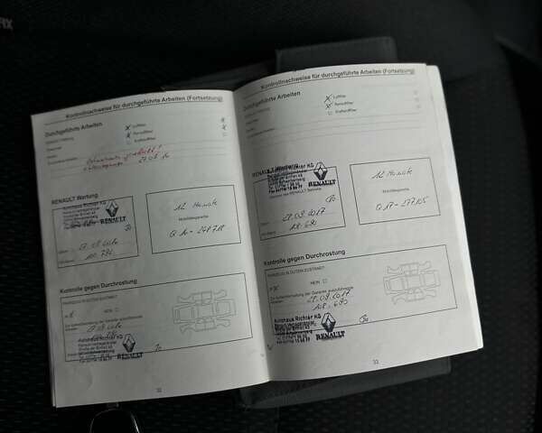 Серый Рено Клио, объемом двигателя 1.6 л и пробегом 163 тыс. км за 5999 $, фото 80 на Automoto.ua