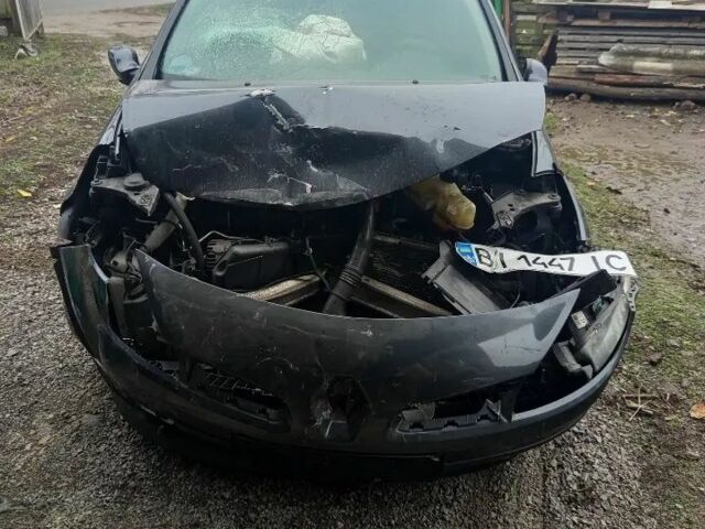 Серый Рено Клио, объемом двигателя 1.6 л и пробегом 267 тыс. км за 1800 $, фото 8 на Automoto.ua