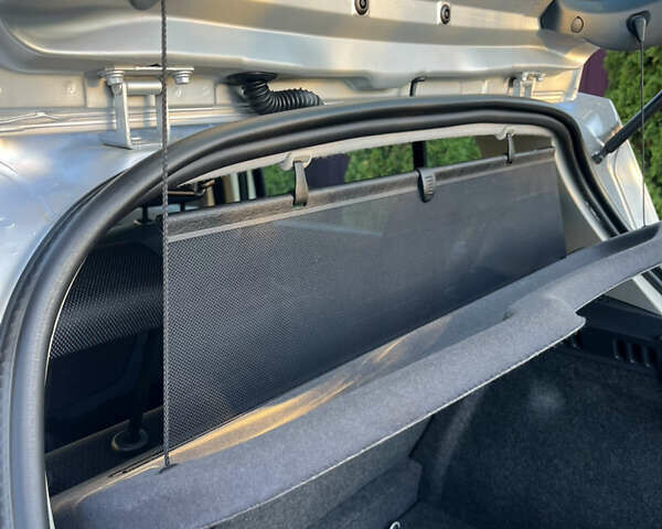 Сірий Рено Кліо, об'ємом двигуна 1.6 л та пробігом 142 тис. км за 5299 $, фото 26 на Automoto.ua