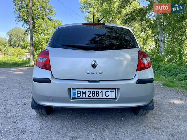 Серый Рено Клио, объемом двигателя 1.2 л и пробегом 222 тыс. км за 5700 $, фото 5 на Automoto.ua