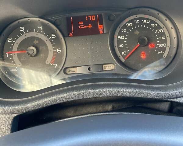 Сірий Рено Кліо, об'ємом двигуна 1.2 л та пробігом 154 тис. км за 4800 $, фото 7 на Automoto.ua