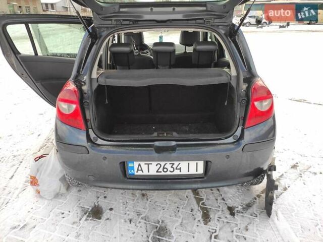 Сірий Рено Кліо, об'ємом двигуна 1.46 л та пробігом 240 тис. км за 4599 $, фото 20 на Automoto.ua