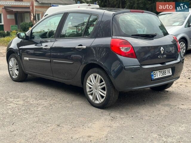 Сірий Рено Кліо, об'ємом двигуна 2 л та пробігом 230 тис. км за 6200 $, фото 7 на Automoto.ua
