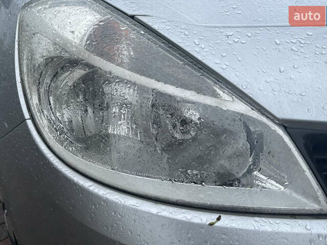 Сірий Рено Кліо, об'ємом двигуна 1.15 л та пробігом 220 тис. км за 3400 $, фото 17 на Automoto.ua