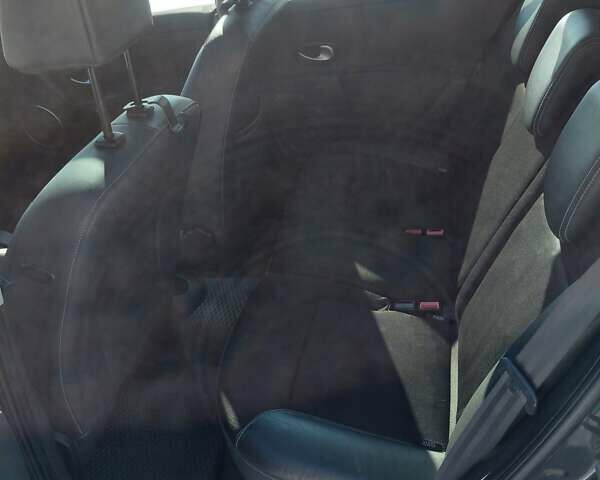 Серый Рено Клио, объемом двигателя 1.6 л и пробегом 191 тыс. км за 6800 $, фото 21 на Automoto.ua