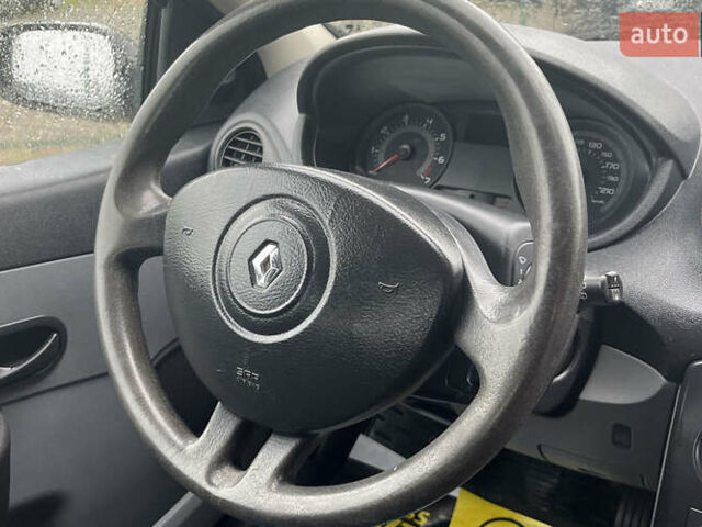 Сірий Рено Кліо, об'ємом двигуна 1.15 л та пробігом 220 тис. км за 3400 $, фото 9 на Automoto.ua