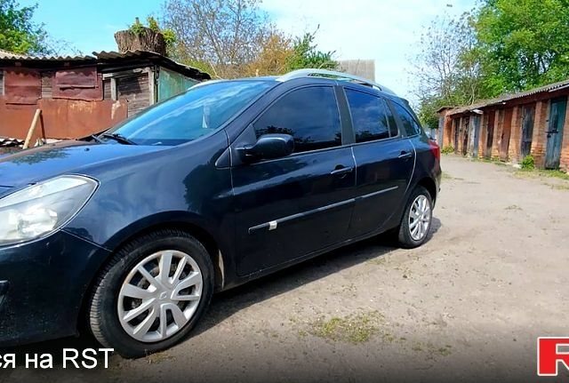 Серый Рено Клио, объемом двигателя 1.5 л и пробегом 168 тыс. км за 4200 $, фото 2 на Automoto.ua