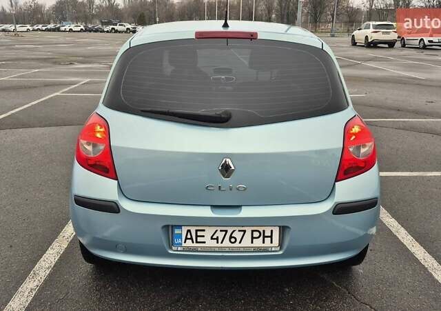 Сірий Рено Кліо, об'ємом двигуна 1.15 л та пробігом 166 тис. км за 3900 $, фото 11 на Automoto.ua
