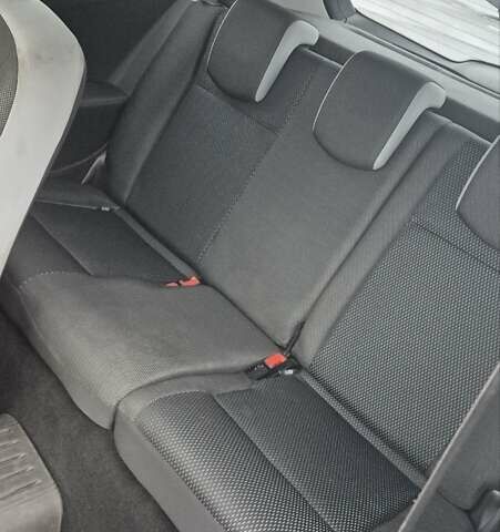 Сірий Рено Кліо, об'ємом двигуна 1.15 л та пробігом 166 тис. км за 3900 $, фото 6 на Automoto.ua