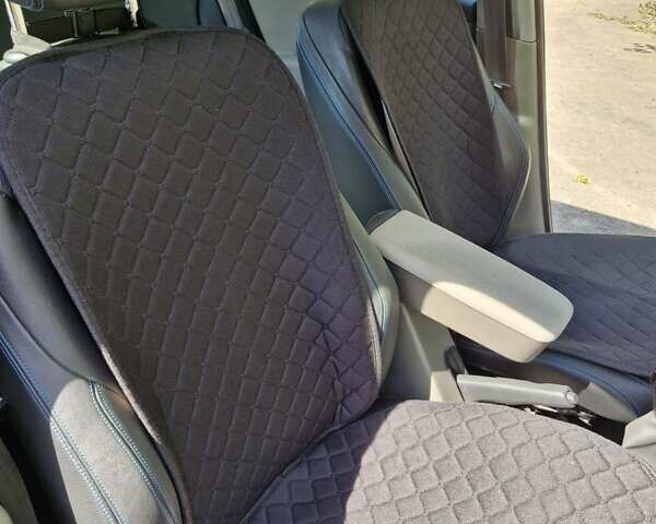 Сірий Рено Кліо, об'ємом двигуна 1.2 л та пробігом 175 тис. км за 5500 $, фото 11 на Automoto.ua