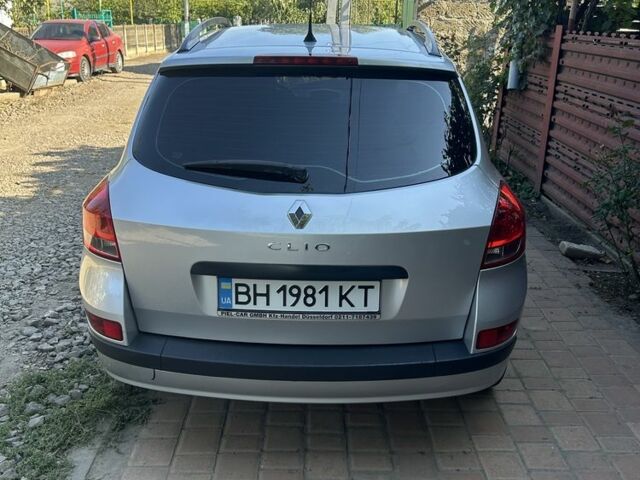 Сірий Рено Кліо, об'ємом двигуна 1.5 л та пробігом 322 тис. км за 5500 $, фото 5 на Automoto.ua