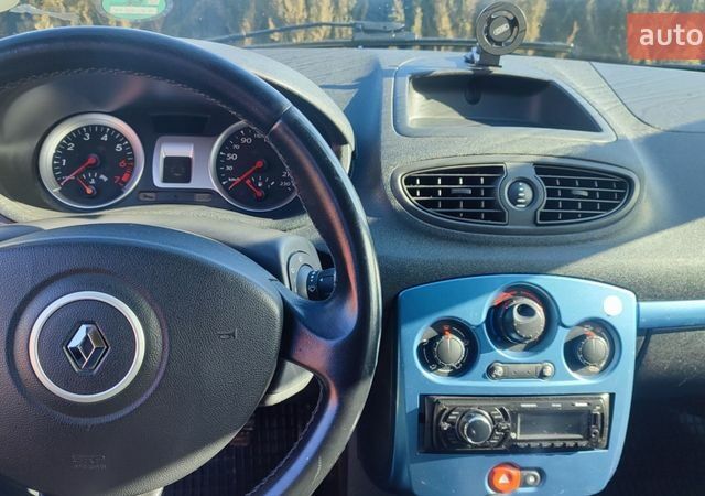 Сірий Рено Кліо, об'ємом двигуна 1.15 л та пробігом 179 тис. км за 4800 $, фото 11 на Automoto.ua