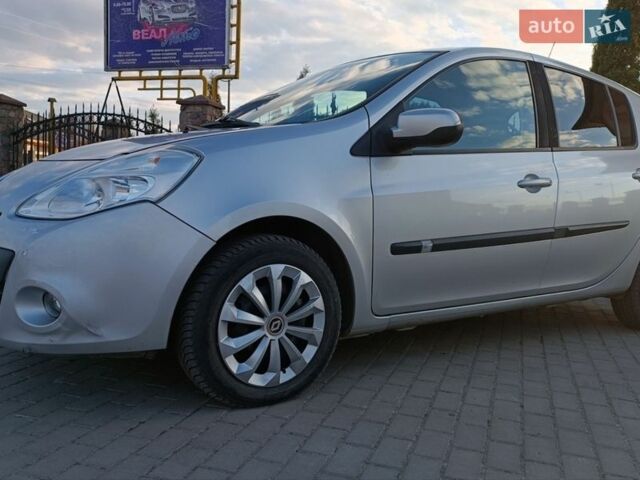 Сірий Рено Кліо, об'ємом двигуна 1.5 л та пробігом 216 тис. км за 4350 $, фото 18 на Automoto.ua