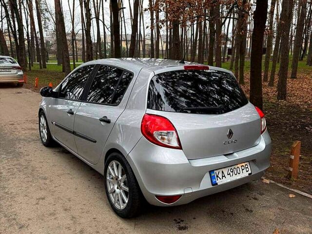 Серый Рено Клио, объемом двигателя 1.5 л и пробегом 284 тыс. км за 5000 $, фото 6 на Automoto.ua