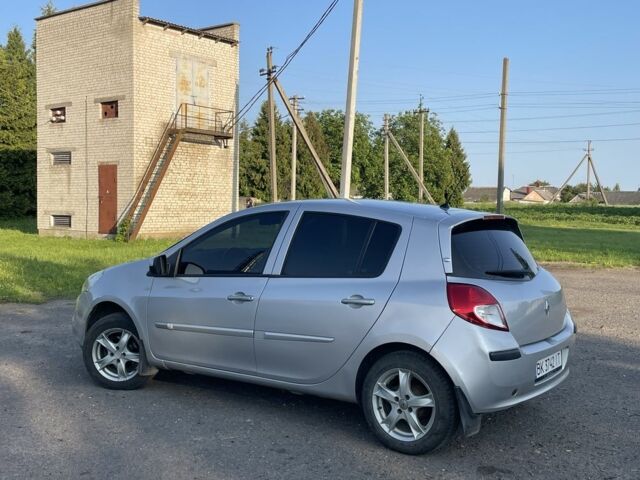 Сірий Рено Кліо, об'ємом двигуна 1.5 л та пробігом 162 тис. км за 4550 $, фото 5 на Automoto.ua