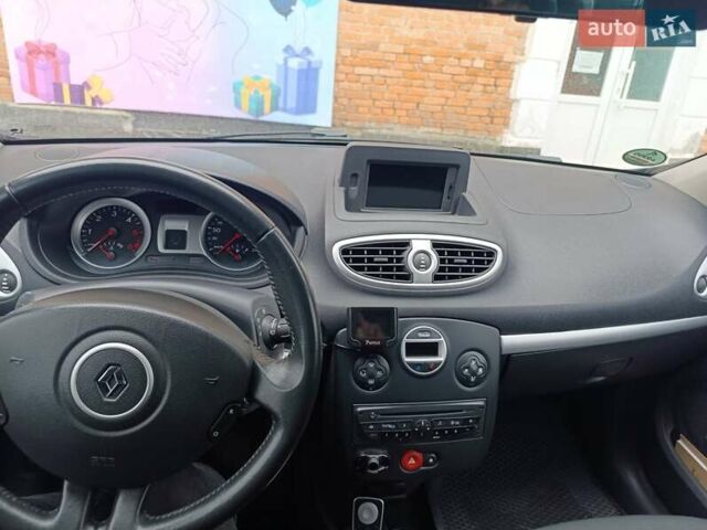 Сірий Рено Кліо, об'ємом двигуна 1.46 л та пробігом 276 тис. км за 5500 $, фото 5 на Automoto.ua
