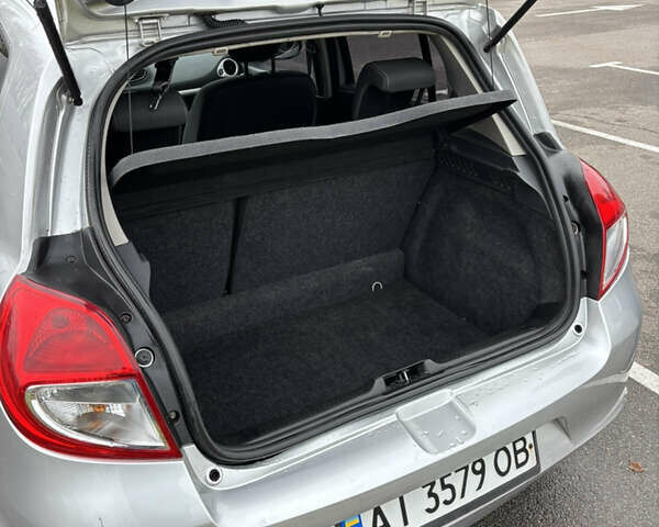 Сірий Рено Кліо, об'ємом двигуна 1.46 л та пробігом 214 тис. км за 4850 $, фото 10 на Automoto.ua